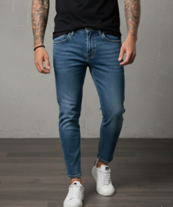 SS26 - MIGHUEL BHARROSS
JEANS TASCA AMERICA
LAVAGGIO MEDIO-SCURO